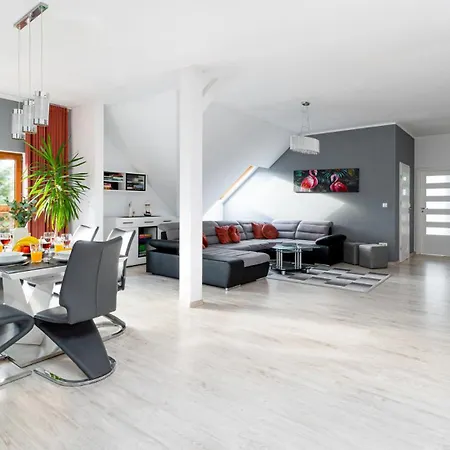 Kora Cieplice דירה