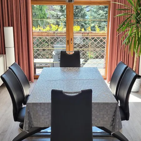 Kora Cieplice דירה